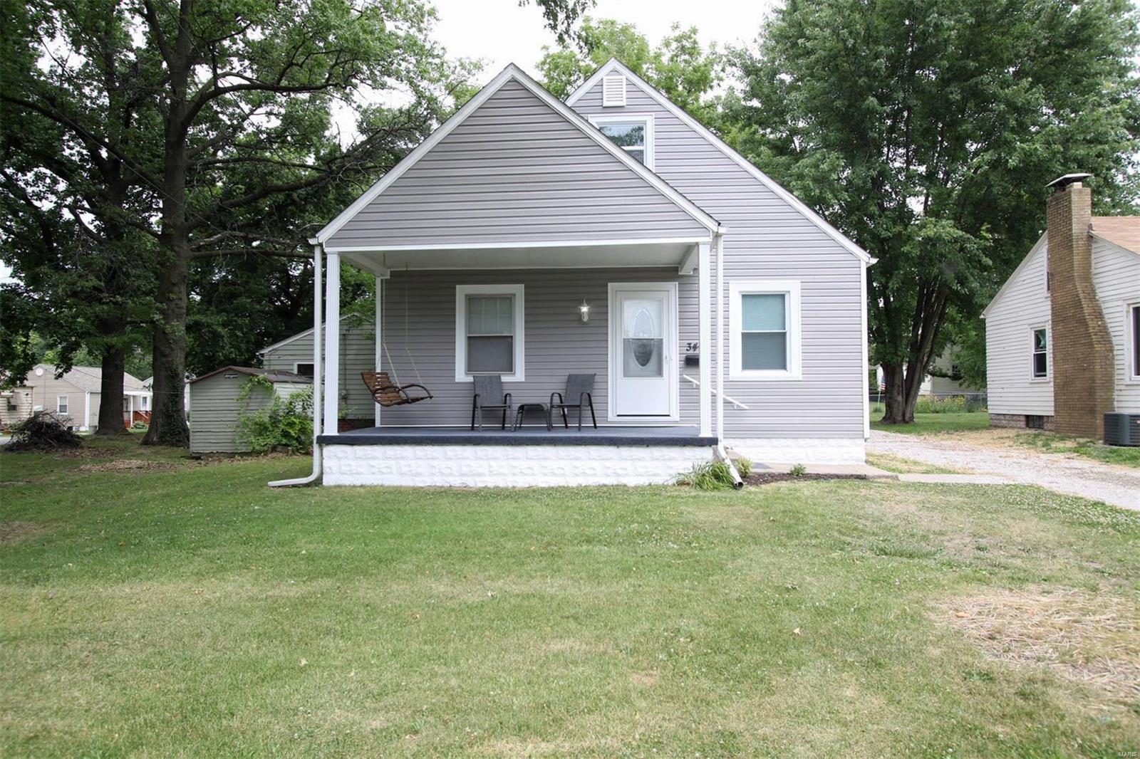 3 Bedroom, 1,080 sq. feet 3402 Leo Street Alton, IL