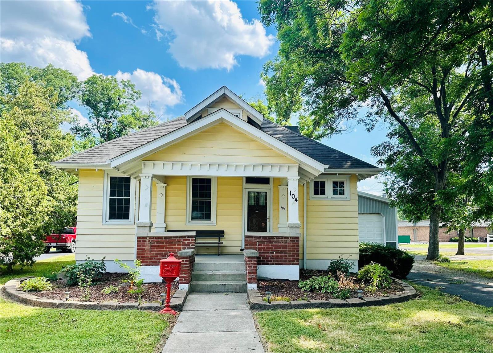 3 Bedroom,  104 Apple Street Freeburg, IL