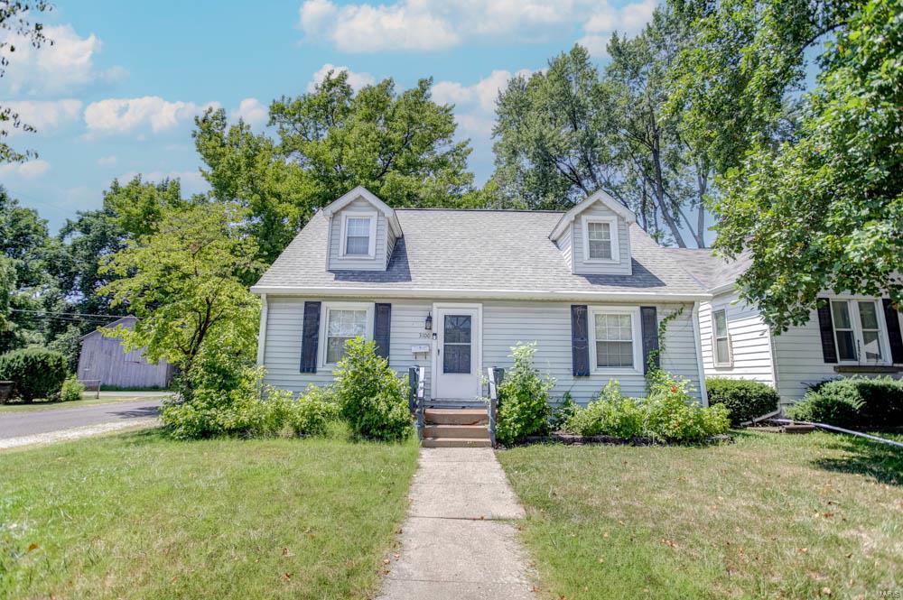 3 Bedroom, 1,386 sq. feet 3100 Roland AVE Avenue Belleville, IL