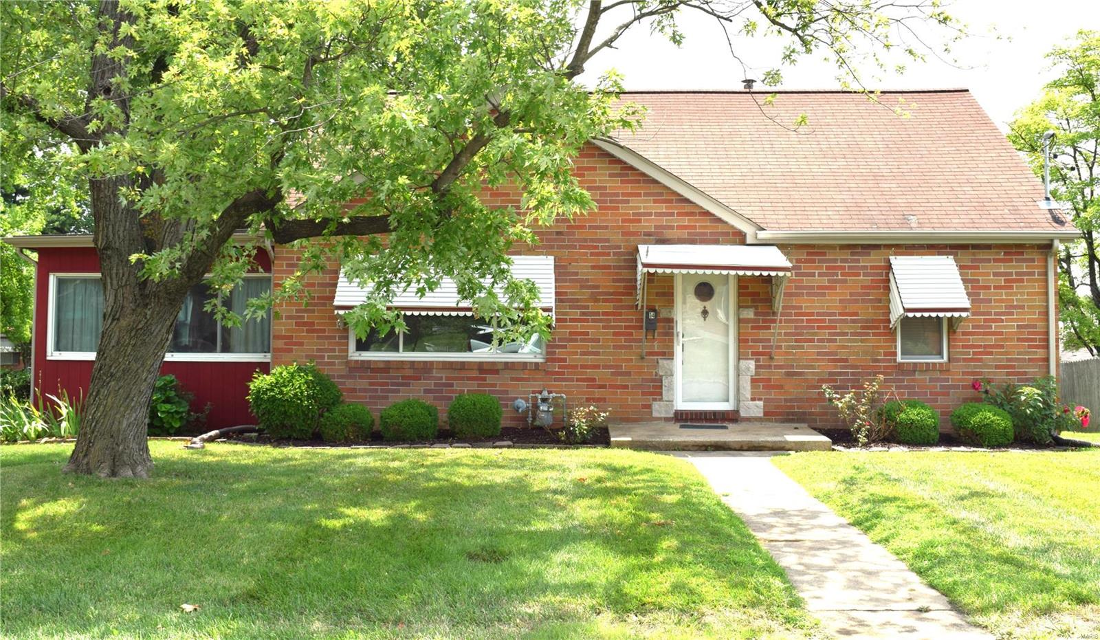 3 Bedroom, 1,665 sq. feet 14 70TH Street Belleville, IL