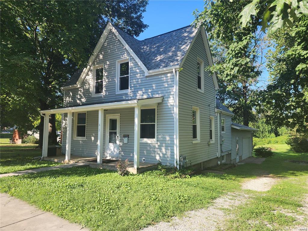 3 Bedroom,  817 Union Avenue Belleville, IL