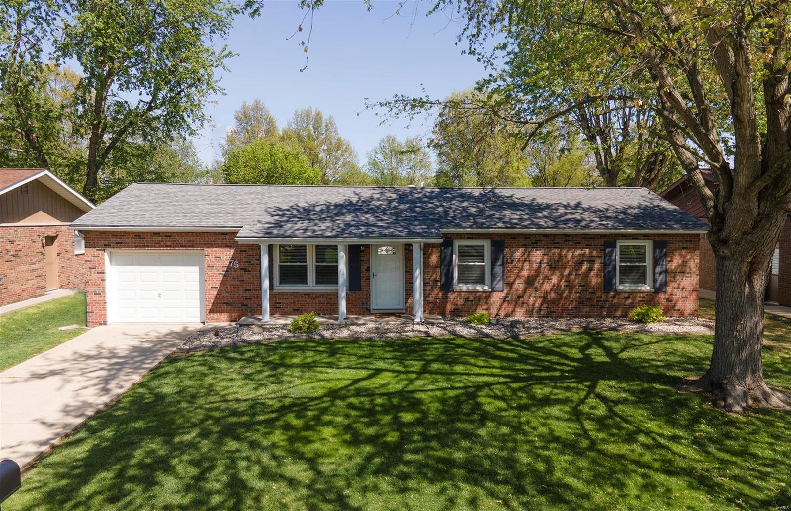 3 Bedroom, 1,760 sq. feet 75 Keeven Drive Highland, IL