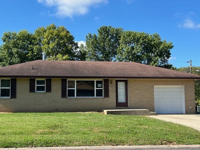 3 Bedroom, 975 sq. feet 556 California Avenue East Alton, IL