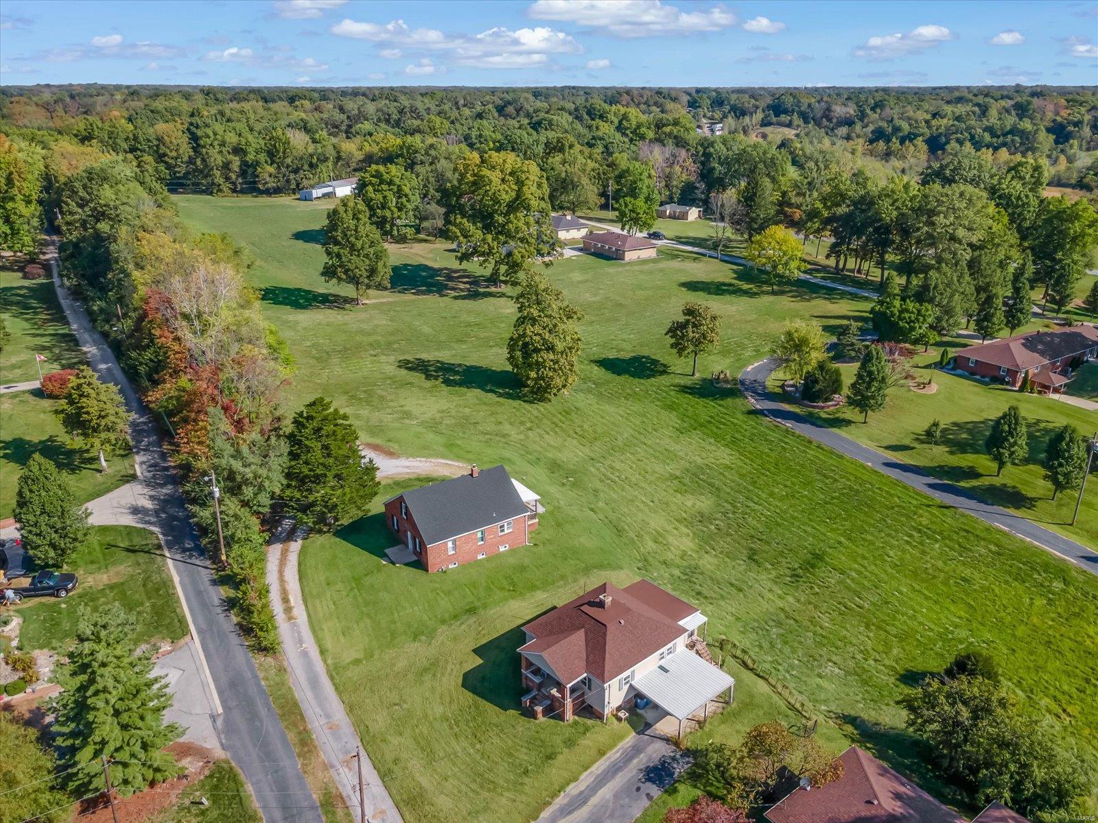 4 Bedroom, 2,170 sq. feet 526 Richter  Collinsville, IL