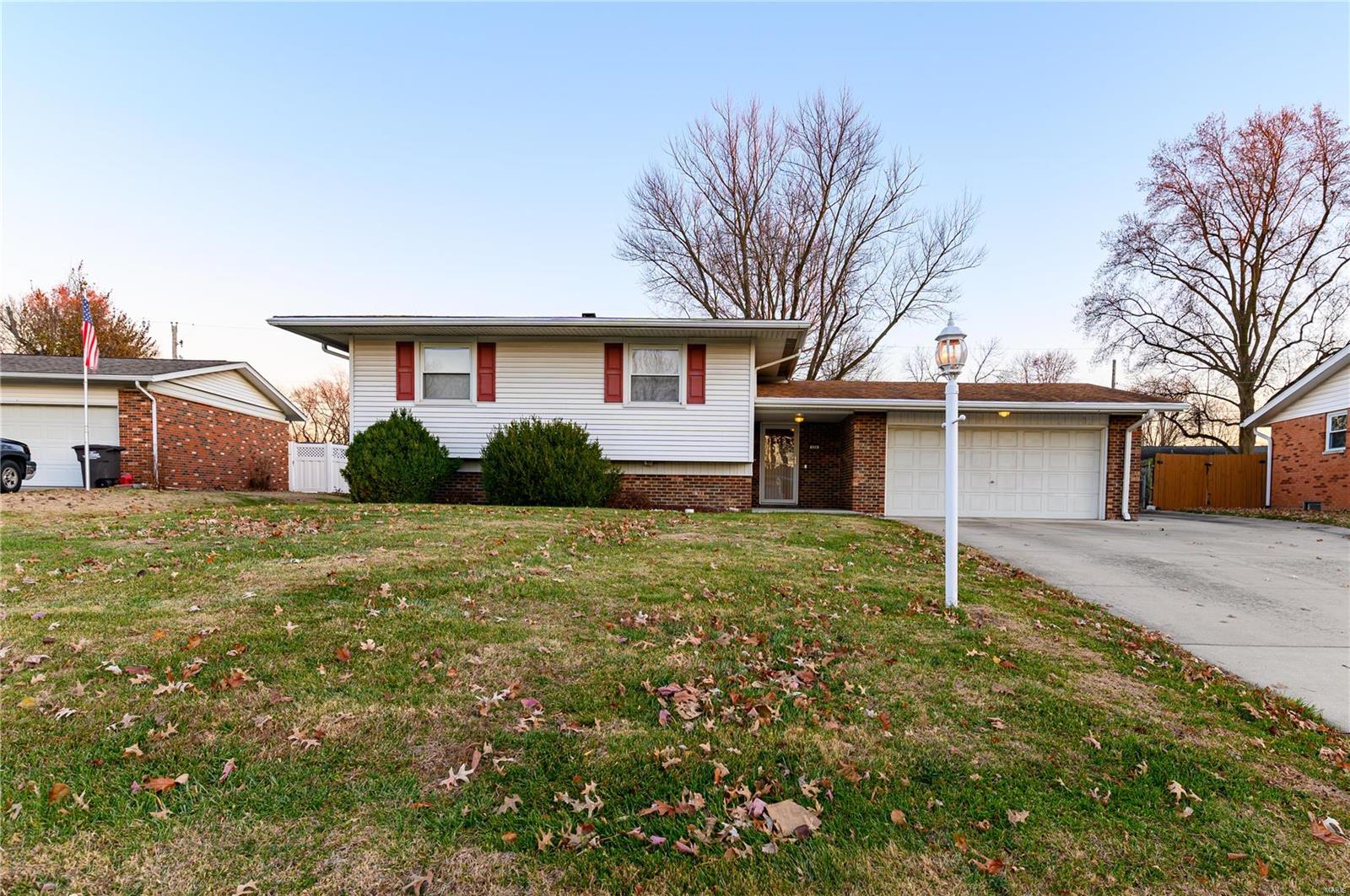 4 Bedroom,  104 Stolze Drive East Alton, IL