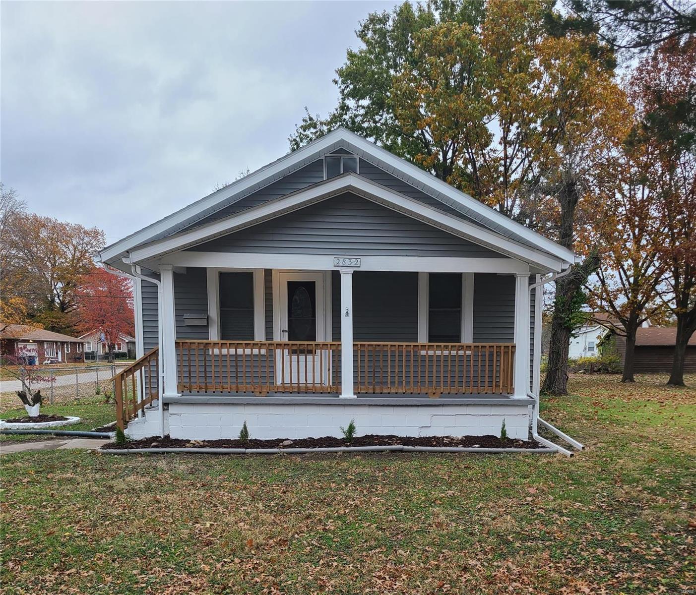 3 Bedroom, 1,224 sq. feet 2832 Indiana Avenue  Granite City, IL